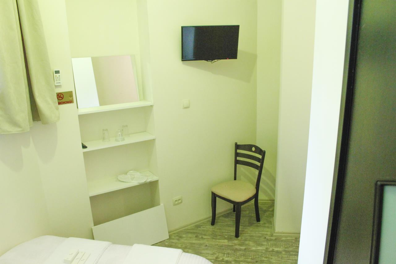 Hotel Rustaveli 36 Tbilisi Ngoại thất bức ảnh