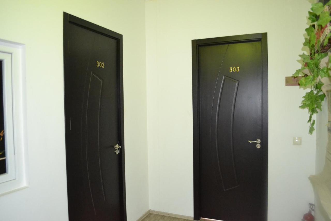 Hotel Rustaveli 36 Tbilisi Ngoại thất bức ảnh