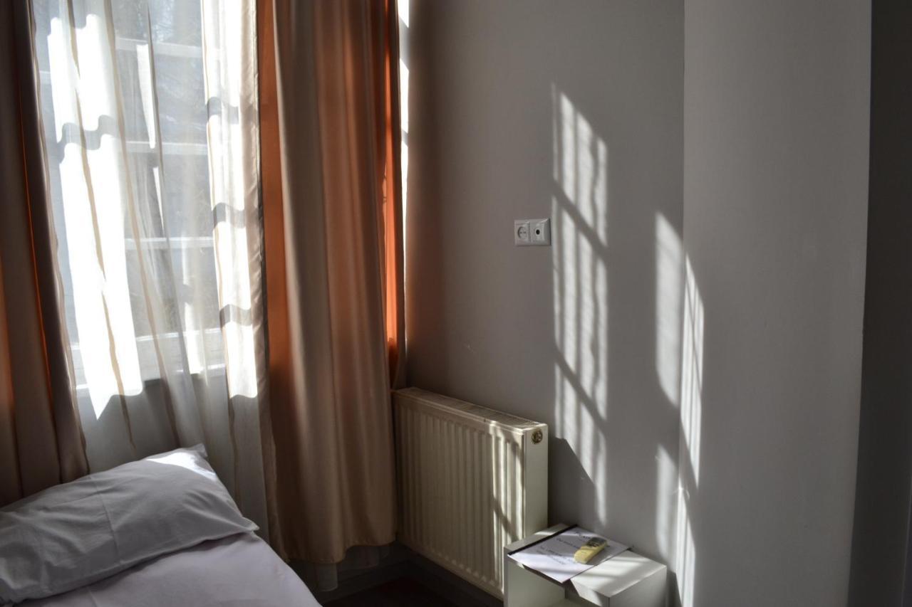 Hotel Rustaveli 36 Tbilisi Ngoại thất bức ảnh