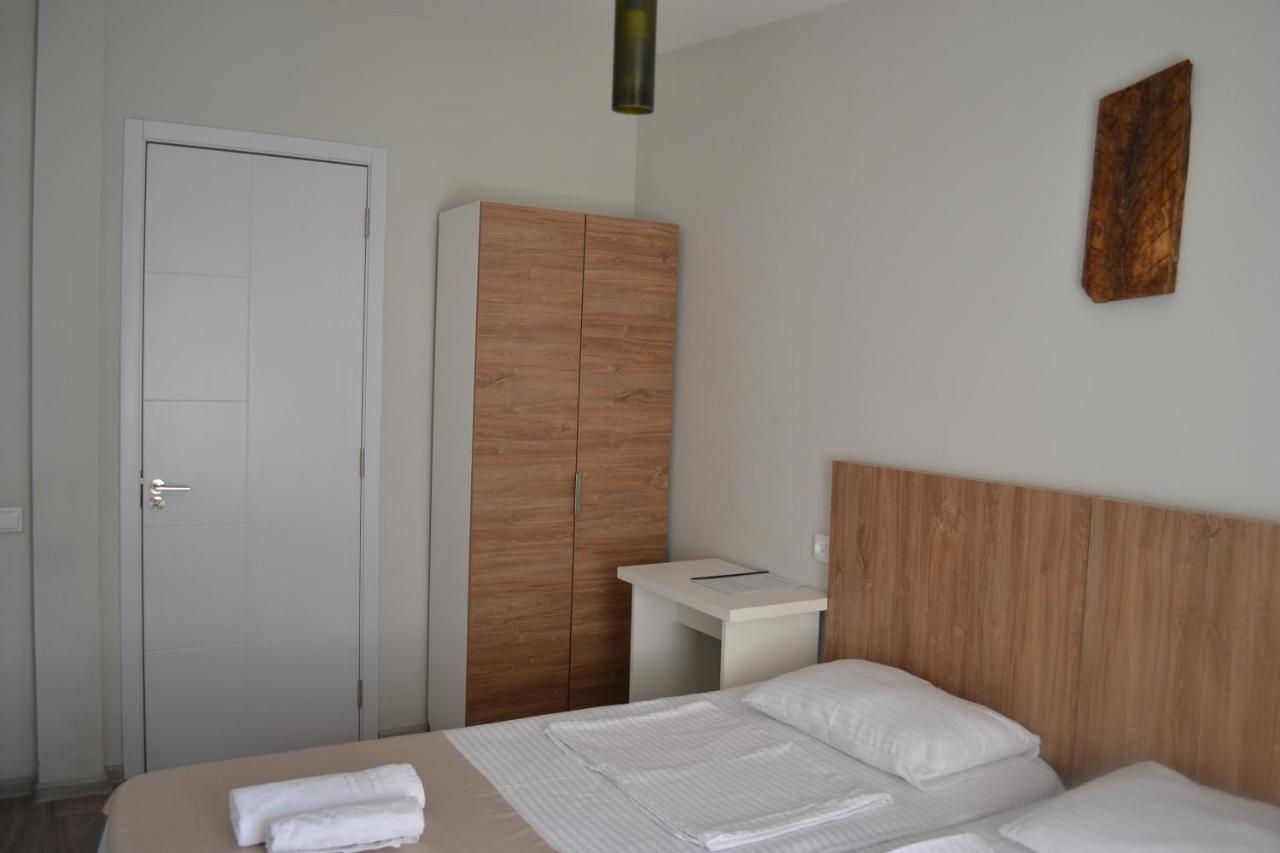 Hotel Rustaveli 36 Tbilisi Ngoại thất bức ảnh